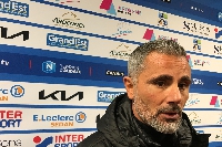 Football ( National ) : le coach sedanais Olivier Saragaglia espère rester dans le top 10 et tenter de grapiller des places 