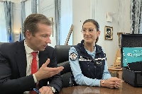 Une mallette pédagogique innovante pour sensibiliser les jeunes aux violences intrafamiliales 