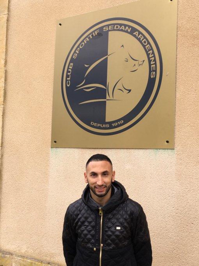 Nadir Belhadj de retour au centre d'entrainement du Cssa à Montvillers. 