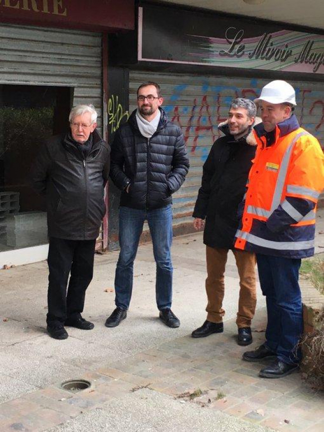 La démolition du centre commercial quartier du Lac est lancée