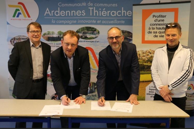 Signature d’une convention de partenariat entre Ardennes Thiérache et Orange. 