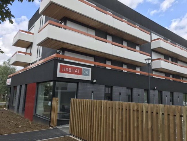 Charleville-Mézières  : le bailleur social Habitat 08 livre 45 nouveaux logements à la Ronde Couture. 
