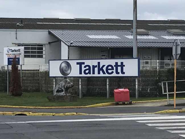 Sedan : poursuite de la grève chez Tarkett dans le cadre des Négociations Annuelles Obligatoires 