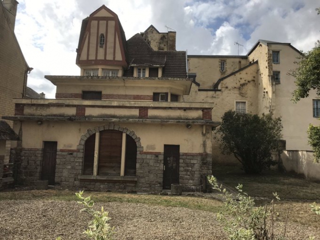 A Sedan , de la Mérule découverte dans la maison Lecaillon , le projet abandonné  