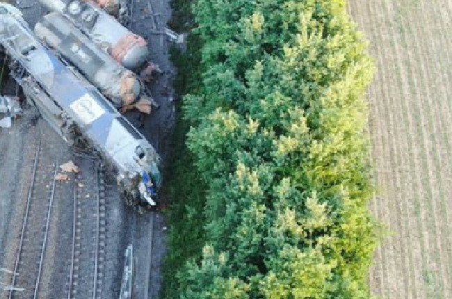 Accident entre un poids-lourd et un train de marchandises entre Rumigny et Liart , d'importants moyens déployés 