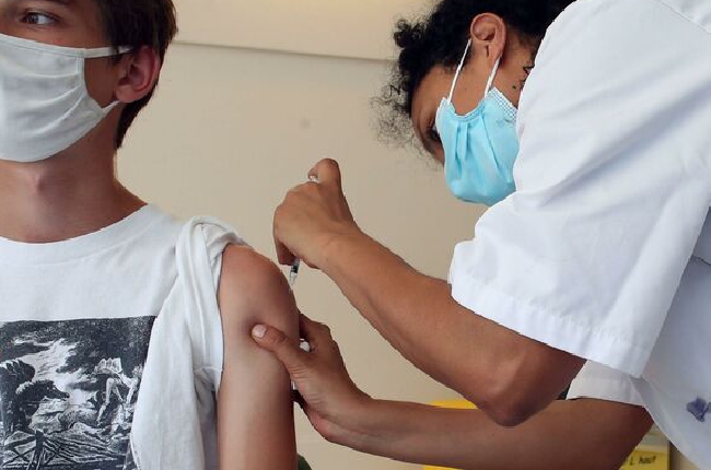 La vaccination des adolescents progresse fortement dans les Ardennes 