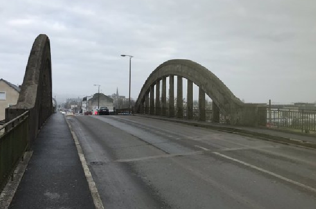 Sedan : le pont SNCF interdit aux camions de  plus de 7,5 tonnes dès le mois de mars