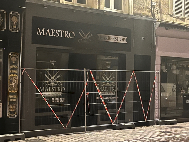 Sedan : Un salon de coiffure barbier ravagé par les flammes 