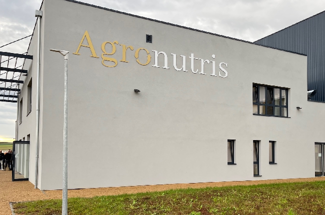 Inauguration à Rethel  de l’usine d’ Agronutris , la première ferme d’élevage et de transformation de mouches soldats noires   