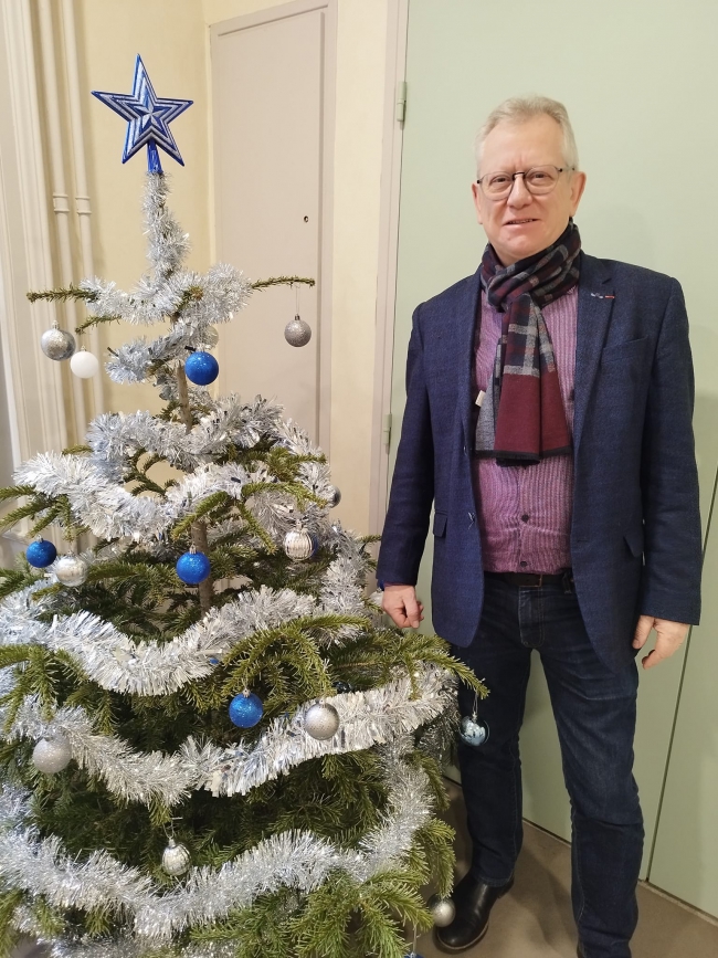 Didier Herbillon, Maire de Sedan et récemment désigné Maire de l’année, partage sa vision de Noël, ses rituels familiaux et ses vœux aux Ardennais