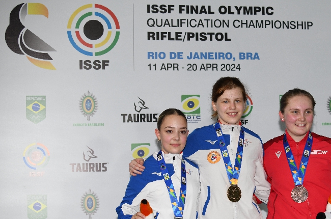 Tir à la carabine : Manon Herbulot décroche à Rio un ticket pour la France aux Jeux Olympiques de Paris