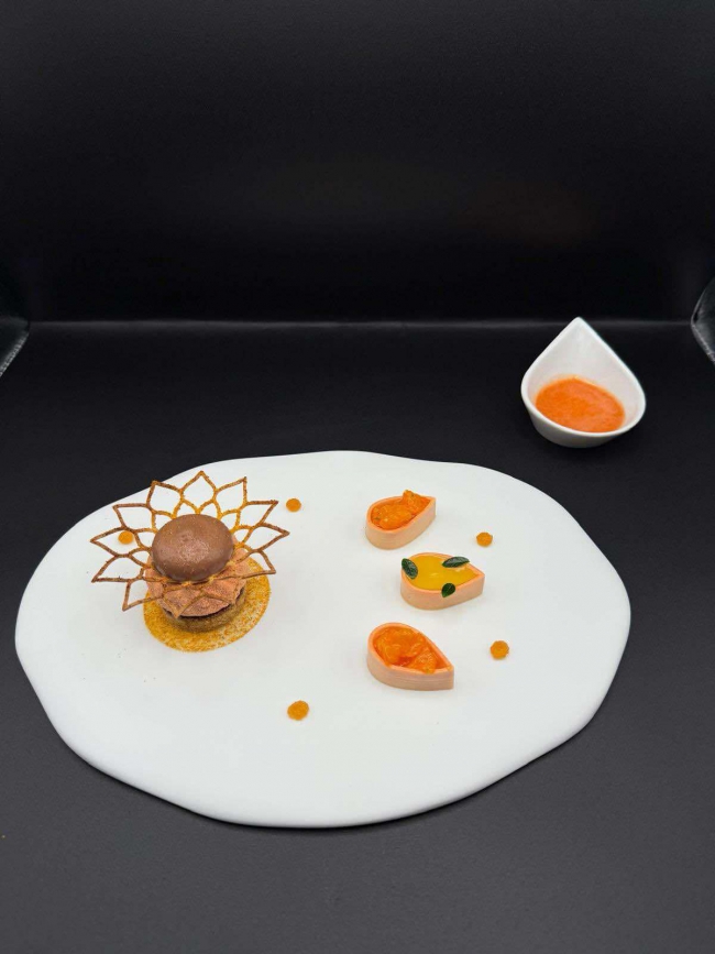 Direction la finale nationale du Championnat de France de Desserts pour Maëlis Lanier avec « Les Voyages d'Ida », une ode à la liberté et l'indépendance