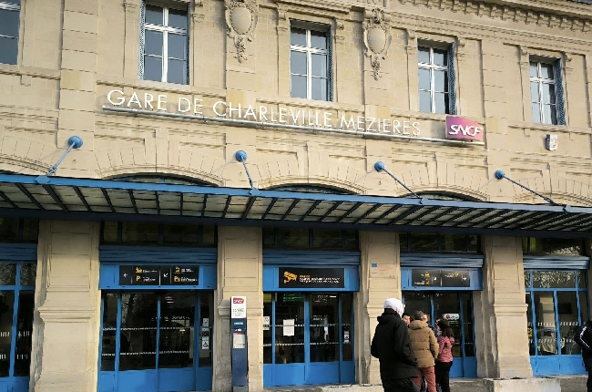 Opération de sécurisation coordonnée de la Gare de Charleville-Mézières entre la police et la sûreté ferroviaire de la SNCF
