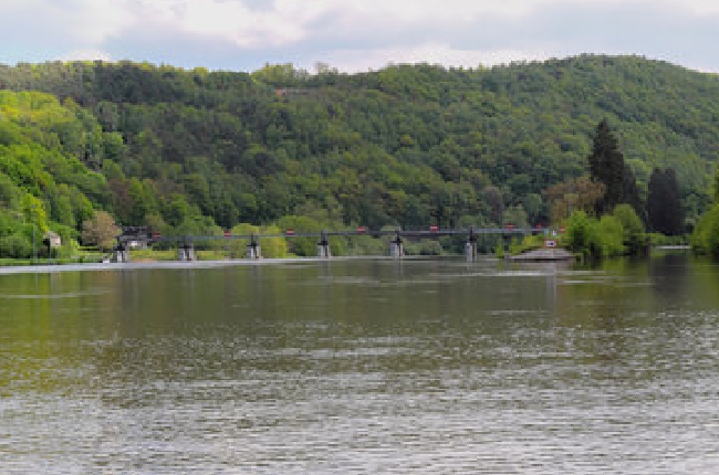 Un corps repêché dans la Meuse à Monthermé, le Parquet confirme l'identité de la victime