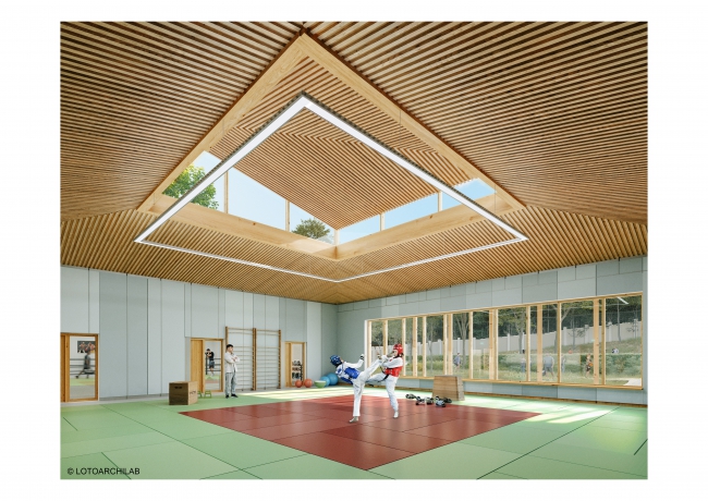 Transformation de l'ancienne piscine de Nouzonville en salle de sports de combat, le projet sur les rails