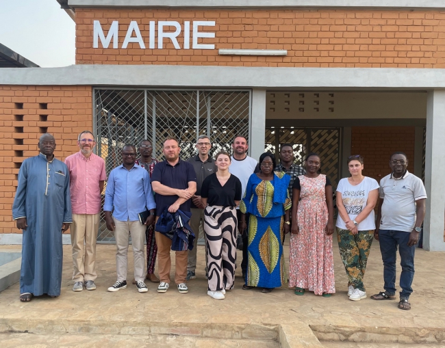 Ardennes Thiérache et Arcavi main dans la main pour une mission sur les déchets au Togo